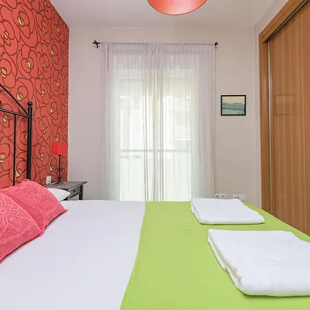 Wintowinrentals 2º Línea De Playa, Parking, Piscina. Apartamento Rincón de la Victoria
